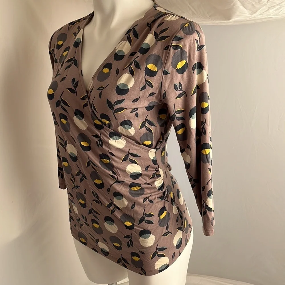Boden Aubergine multicolor floral stretch faux ruched wrap top